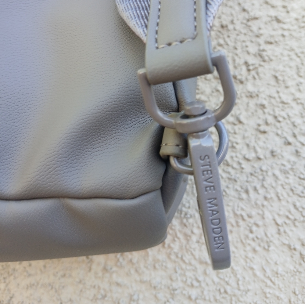 NEW Steve Madden Backpack - Picture 8 of 13